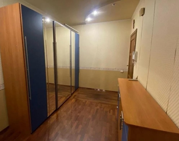 
   Продам 2-комнатную, 91.8 м², Жмайлова ул, 27

. Фото 9.