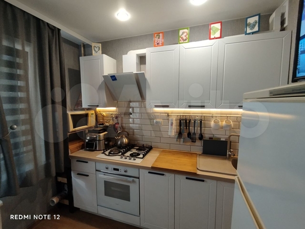
   Продам 3-комнатную, 59 м², Комарова б-р, 8

. Фото 2.