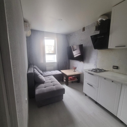
   Продам 1-комнатную, 26 м², Беломорский пер, 60А

. Фото 3.