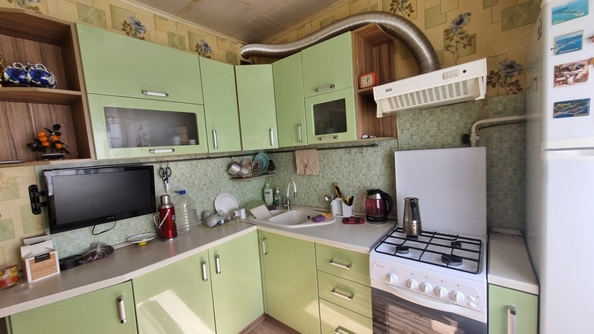 
   Продам 2-комнатную, 53 м², 2-я Краснодарская ул, 145/3

. Фото 10.