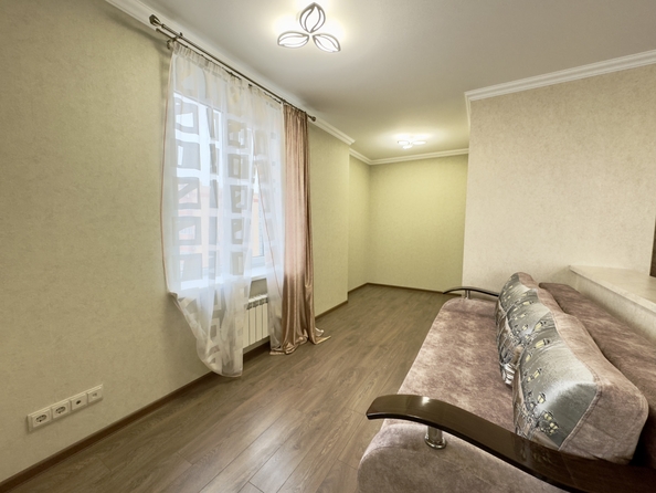 
   Продам 1-комнатную, 39 м², Мира ул, 1

. Фото 4.