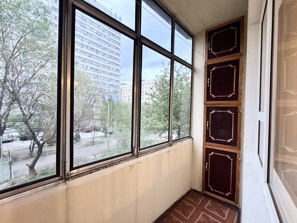 
   Продам 2-комнатную, 52 м², Добровольского пл, 42

. Фото 10.