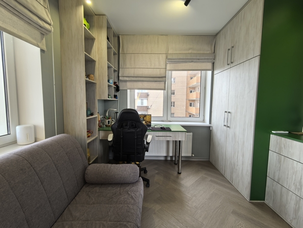 
   Продам 3-комнатную, 70.5 м², Соколова пр-кт, 86

. Фото 8.
