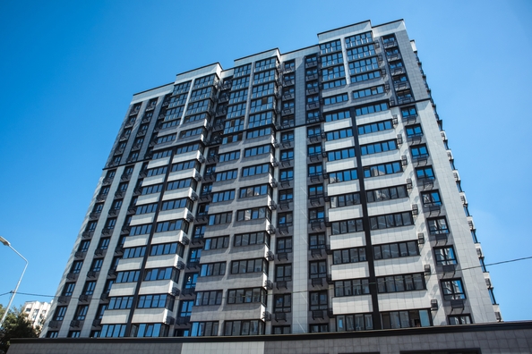 
   Продам 3-комнатную, 77.58 м², 339-й Стрелковой Дивизии ул, 10а/18

. Фото 2.