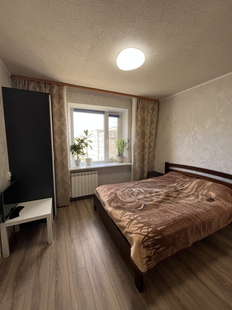 
   Продам 2-комнатную, 57 м², 339-й Стрелковой Дивизии ул, 12

. Фото 4.