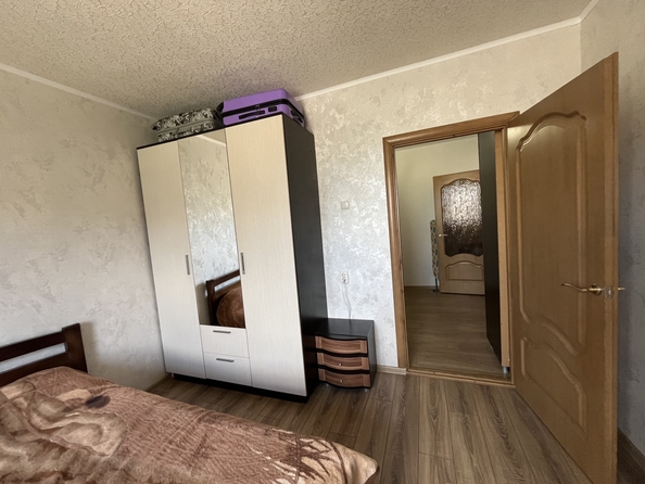 
   Продам 2-комнатную, 57 м², 339-й Стрелковой Дивизии ул, 12

. Фото 5.