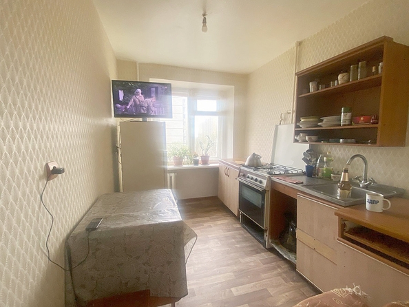 
   Продам 3-комнатную, 60 м², Каширская ул, 4

. Фото 1.