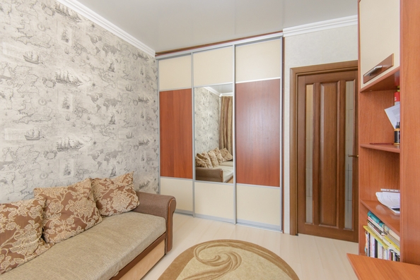 
   Продам 4-комнатную, 83.6 м², Павленко ул, 40

. Фото 30.