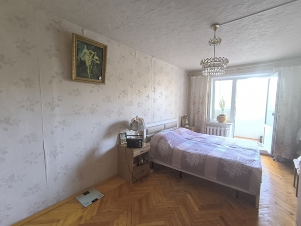 
   Продам 3-комнатную, 70 м², Тимошенко ул, 8

. Фото 3.