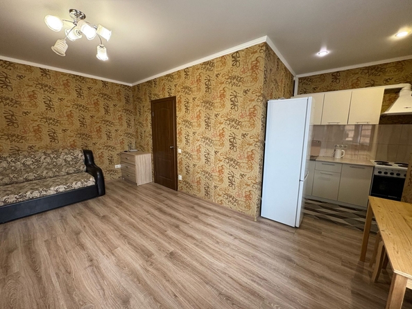 
   Продам студию, 34 м², Малюгиной ул, 228

. Фото 7.