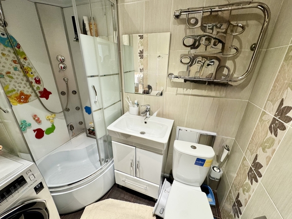 
   Продам 2-комнатную, 50.5 м², 40-летия Победы пр-кт, 37

. Фото 5.