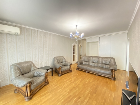
  Сдам в аренду 2-комнатную квартиру, 60 м², Ростов-на-Дону

. Фото 2.