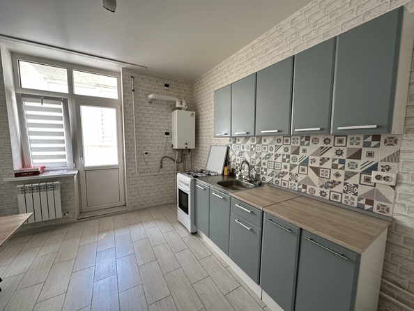 
   Продам 2-комнатную, 60 м², Богданова ул, 85/75

. Фото 3.