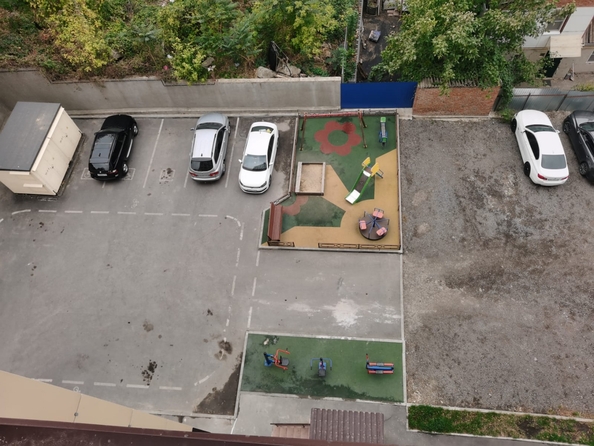 
   Продам 1-комнатную, 41 м², Вагулевского ул, 37

. Фото 3.
