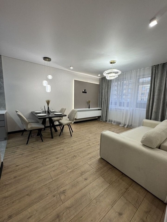 
   Продам 3-комнатную, 63 м², Солженицына пр-кт, 17

. Фото 1.