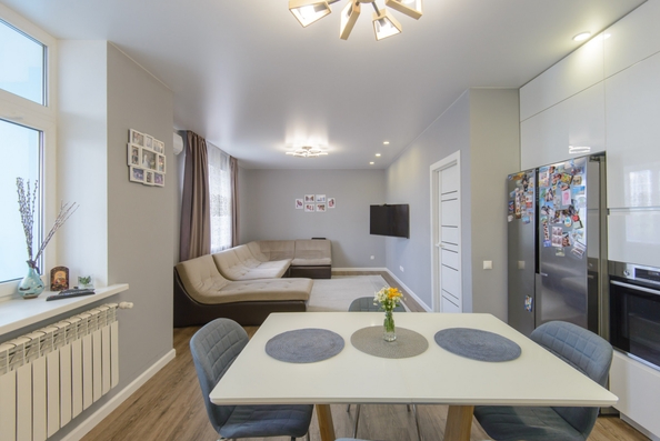 
   Продам 3-комнатную, 90 м², Богданова ул, 85

. Фото 5.