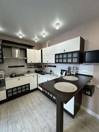 
   Продам 2-комнатную, 80 м², Козлова ул, 65В

. Фото 6.