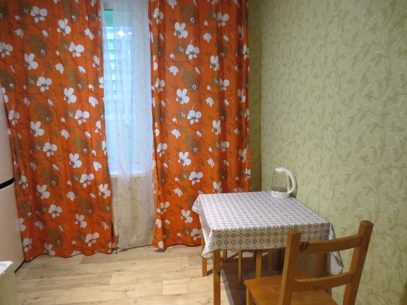 
   Продам 1-комнатную, 38 м², Жданова ул, 7/33

. Фото 6.