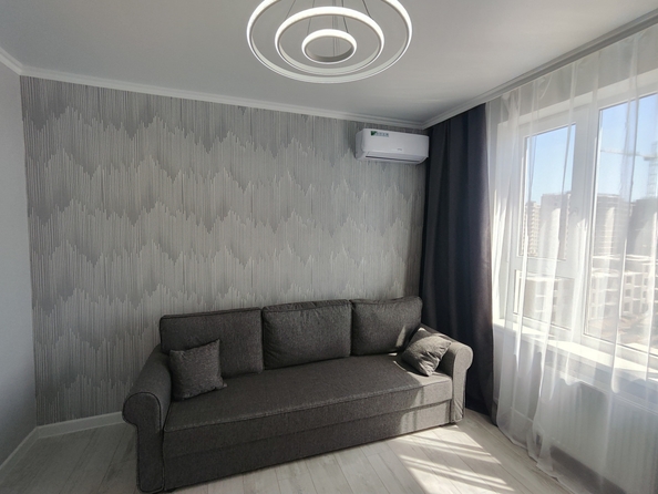 
   Продам 2-комнатную, 51 м², Ткачева ул, 21

. Фото 10.
