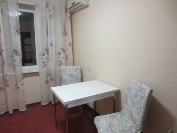 
   Продам 1-комнатную, 38 м², Зорге ул, 39

. Фото 1.