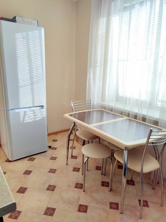 
   Продам 1-комнатную, 38 м², Еременко ул, 54

. Фото 3.