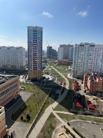 
   Продам 2-комнатную, 56 м², Жданова ул, 13

. Фото 4.