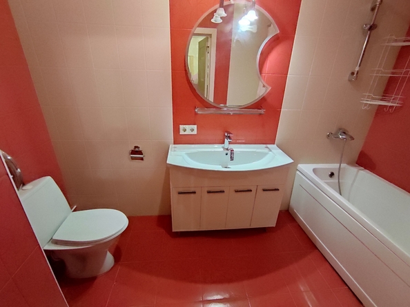 
   Продам 1-комнатную, 47 м², Крупской ул, 82/4

. Фото 9.