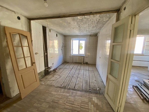 
   Продам 3-комнатную, 72 м², 40-летия Победы пр-кт, 65

. Фото 8.