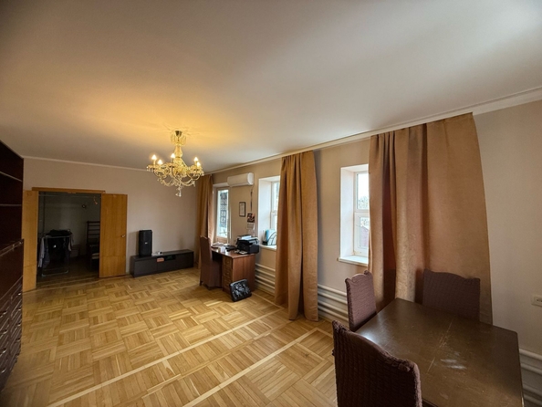 
   Продам 3-комнатную, 70.1 м², Ереванская ул, 25

. Фото 1.