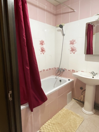 
   Продам 1-комнатную, 36.5 м², Межевая ул, 110/37

. Фото 17.
