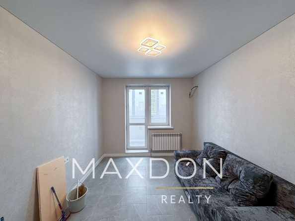 
   Продам 2-комнатную, 64 м², Комарова б-р, 1е

. Фото 23.