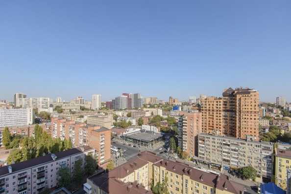 
   Продам 4-комнатную, 139.1 м², Максима Горького ул, 120

. Фото 10.
