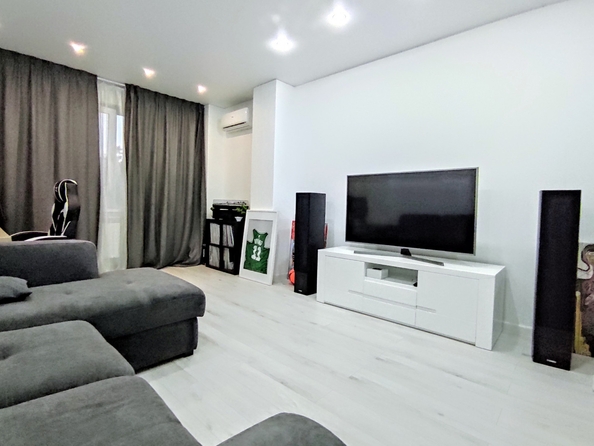 
   Продам 2-комнатную, 49.6 м², Таганрогская ул, 132

. Фото 1.