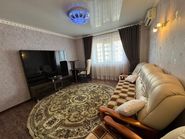 
   Продам 2-комнатную, 56 м², Извилистая ул, 11/1

. Фото 14.