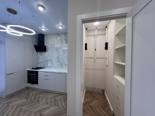 
   Продам 1-комнатную, 35.5 м², Берберовская ул, 11

. Фото 3.