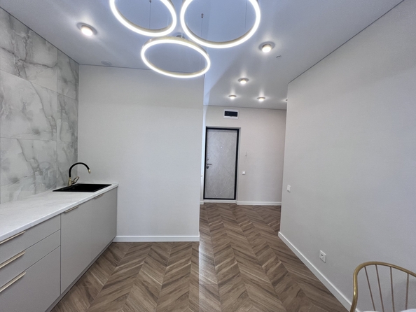 
   Продам 1-комнатную, 35.5 м², Берберовская ул, 11

. Фото 5.
