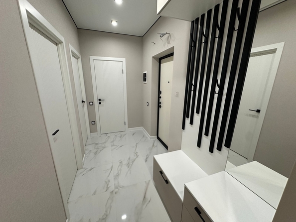 
   Продам 2-комнатную, 53 м², 40-летия Победы пр-кт, 111/3

. Фото 13.