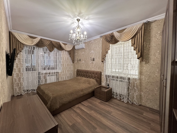 
   Продам 2-комнатную, 68.1 м², Платова ул, 6

. Фото 8.