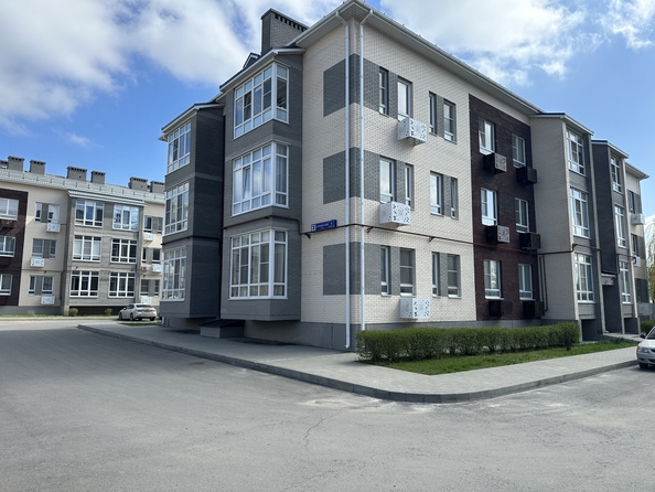 
   Продам 2-комнатную, 55 м², Строителей ул, 4к3

. Фото 17.