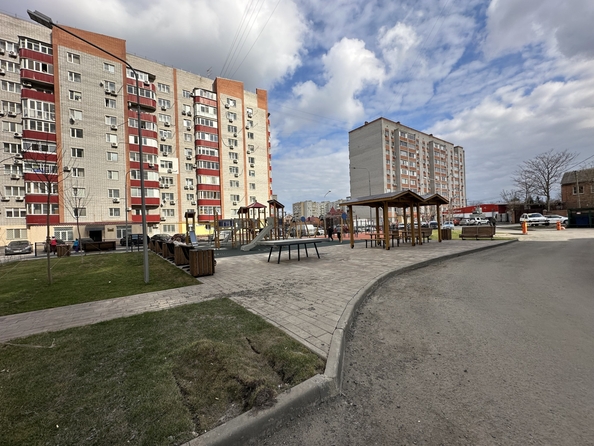
   Продам 1-комнатную, 37 м², Менделеева ул, 53А

. Фото 1.