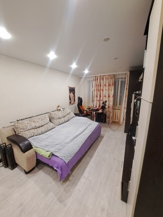 
   Продам 1-комнатную, 30 м², Днепропетровская ул, 2

. Фото 1.