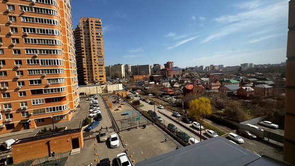 
  Продается 3-комн. квартира, 72 м², Творческая ул, д. 9
. Фото 6.