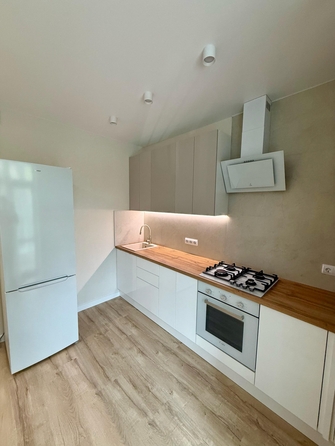 
  Продается 1-комн. квартира, 40 м², Берберовская ул, д. 9
. Фото 5.