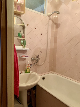 
  Продается 3-комн. квартира, 60 м², Стачки пр-кт, д. 11
. Фото 10.