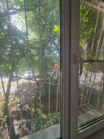 
  Продается 3-комн. квартира, 50 м², Гвардейский пер, д. 72а
. Фото 12.