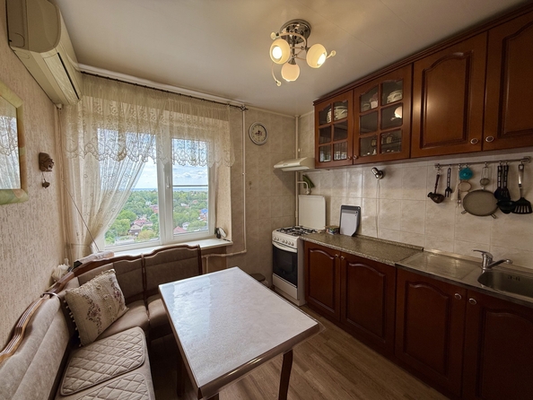 
  Продается 3-комн. квартира, 60 м², 2-я Краснодарская ул, д. 129/1
. Фото 1.