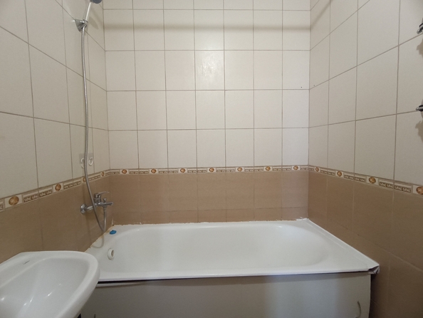 
  Продается 3-комн. квартира, 82 м², Коблова пер, д. 6
. Фото 15.