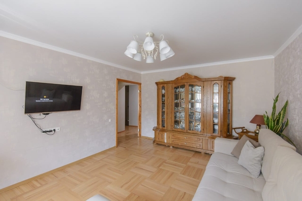 
  Продается 4-комн. квартира, 80 м², 1-я Баррикадная ул, д. 48
. Фото 2.