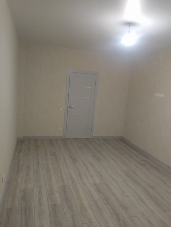 
  Продается 1-комн. квартира, 48 м², 2-я Баррикадная ул, д. 4
. Фото 2.