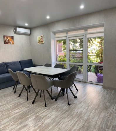 
  Продается дом, 240 м², Ростов-на-Дону
. Фото 1.
